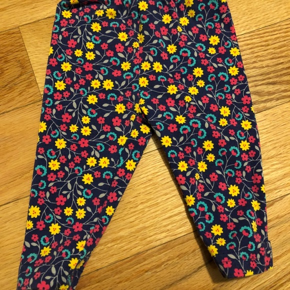 Carter’s (Child of Mine)- two piece outfit, 0-3 - Picture 3 of 3